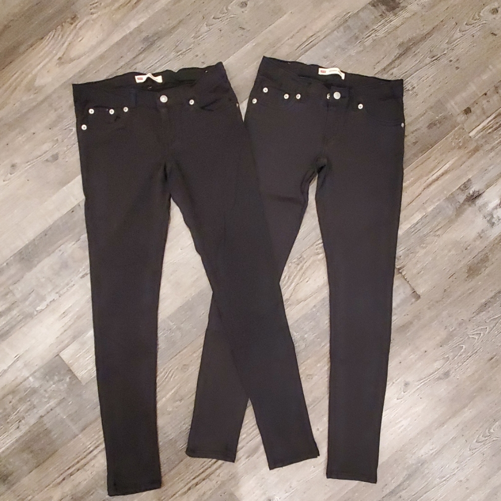 Levi's 710 Super Skinny Jeans